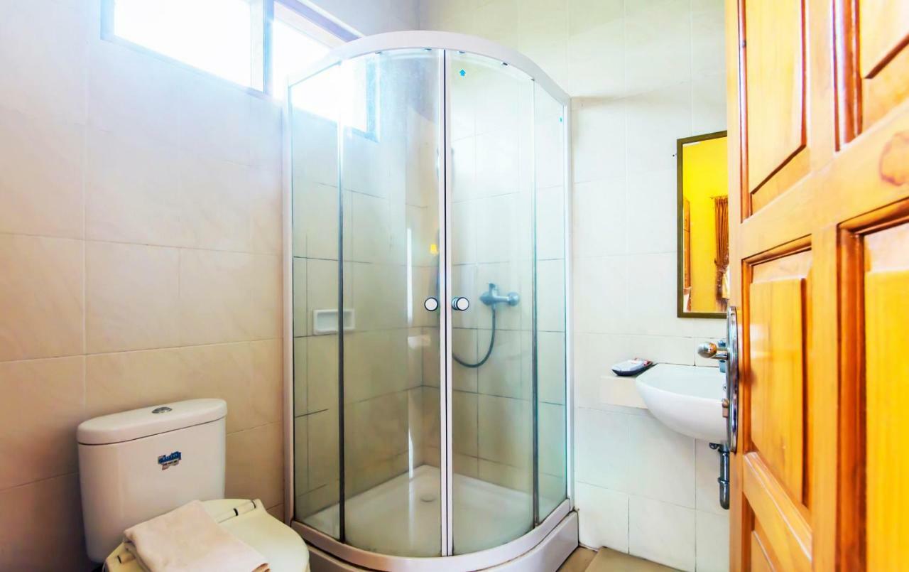 Puri Bernadi Guest House Lembang Dış mekan fotoğraf